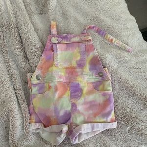 Levi’s tie dye overalls